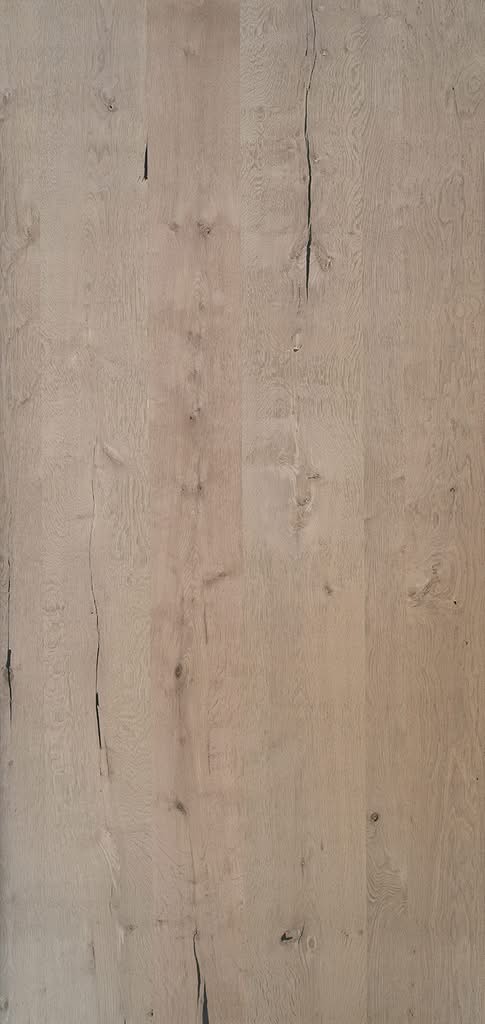 Holzdekor Risseiche vergraut – Leafs Furnier